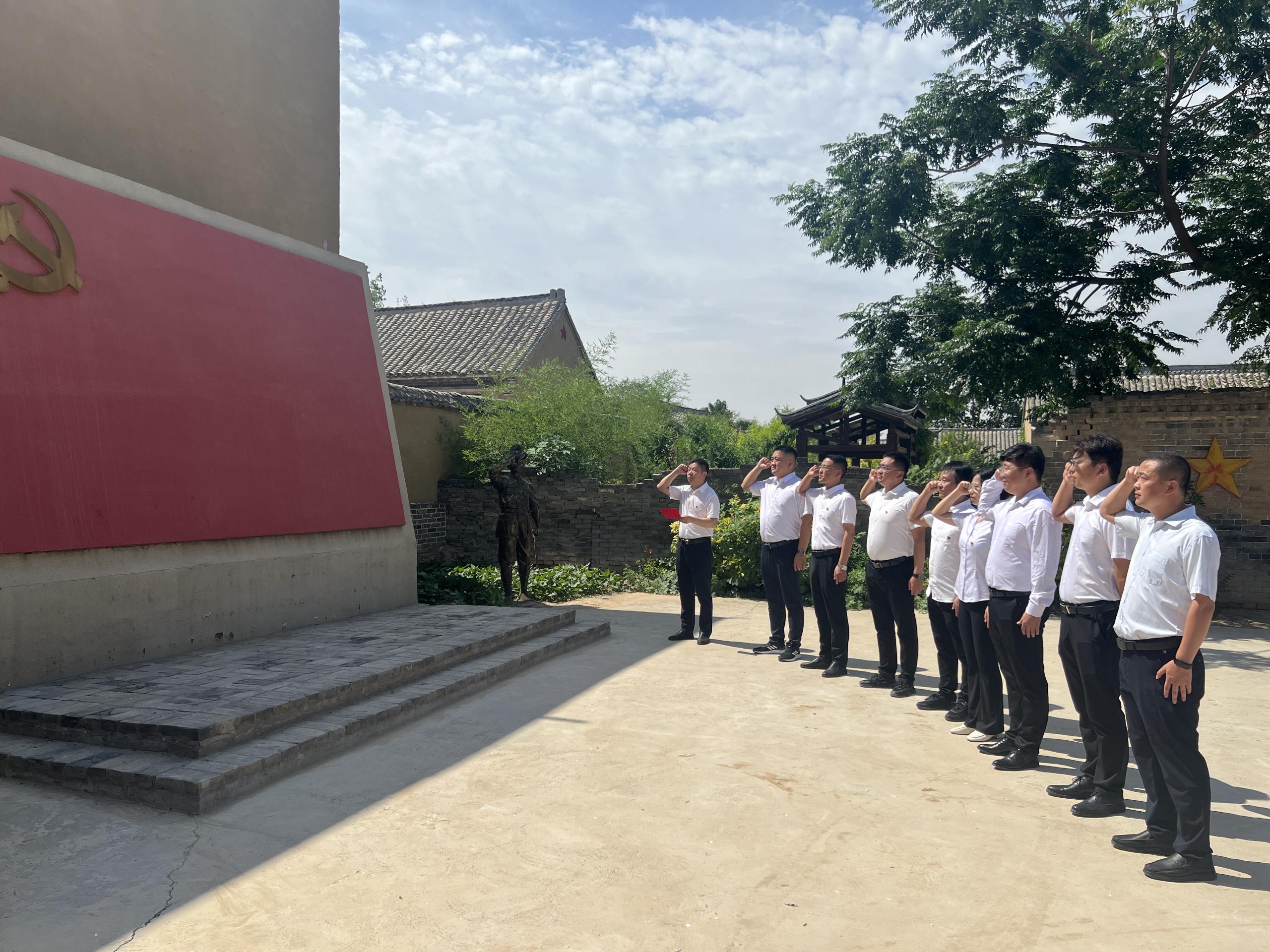中鐵二十一局一公司開封兒童福利院項目部開展主題黨日活動